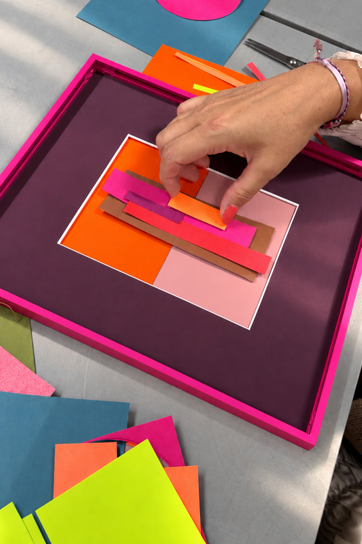 Collage workshop in Zeist with artist Marijn Vink using colourful hand-printed papers to create your own contemporary artwork.